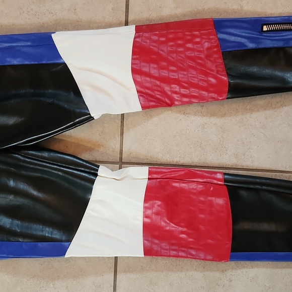 Current Mood Moto Pants. Size Small - Picture 3 of 10